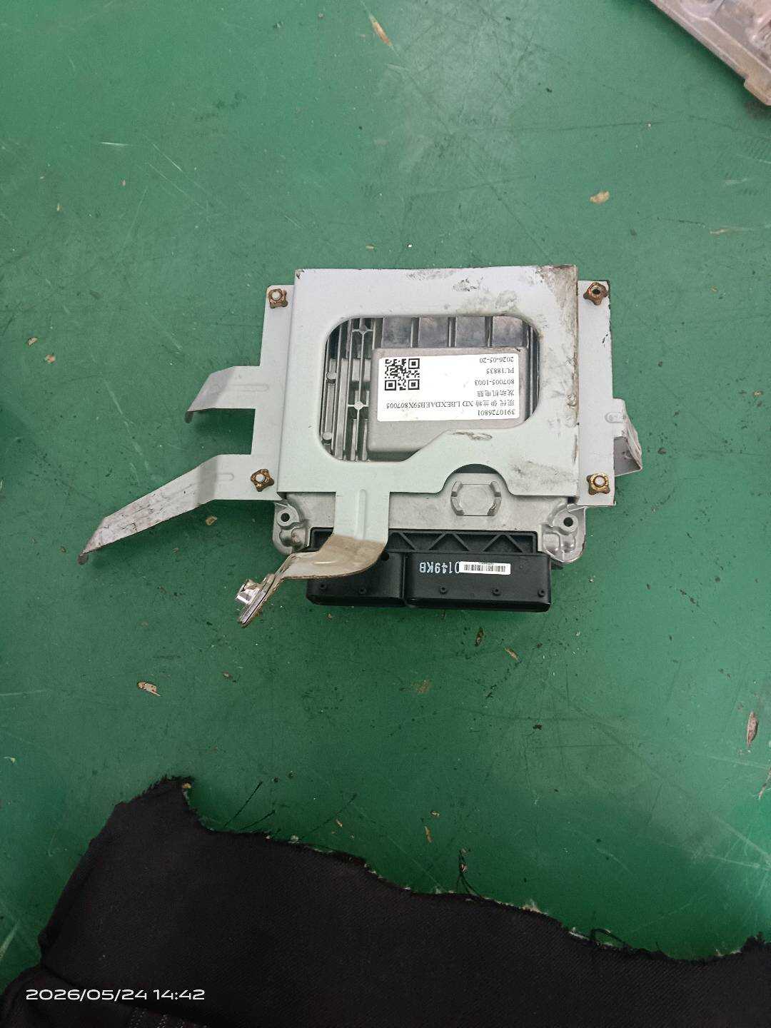 3910726801 发动机电脑