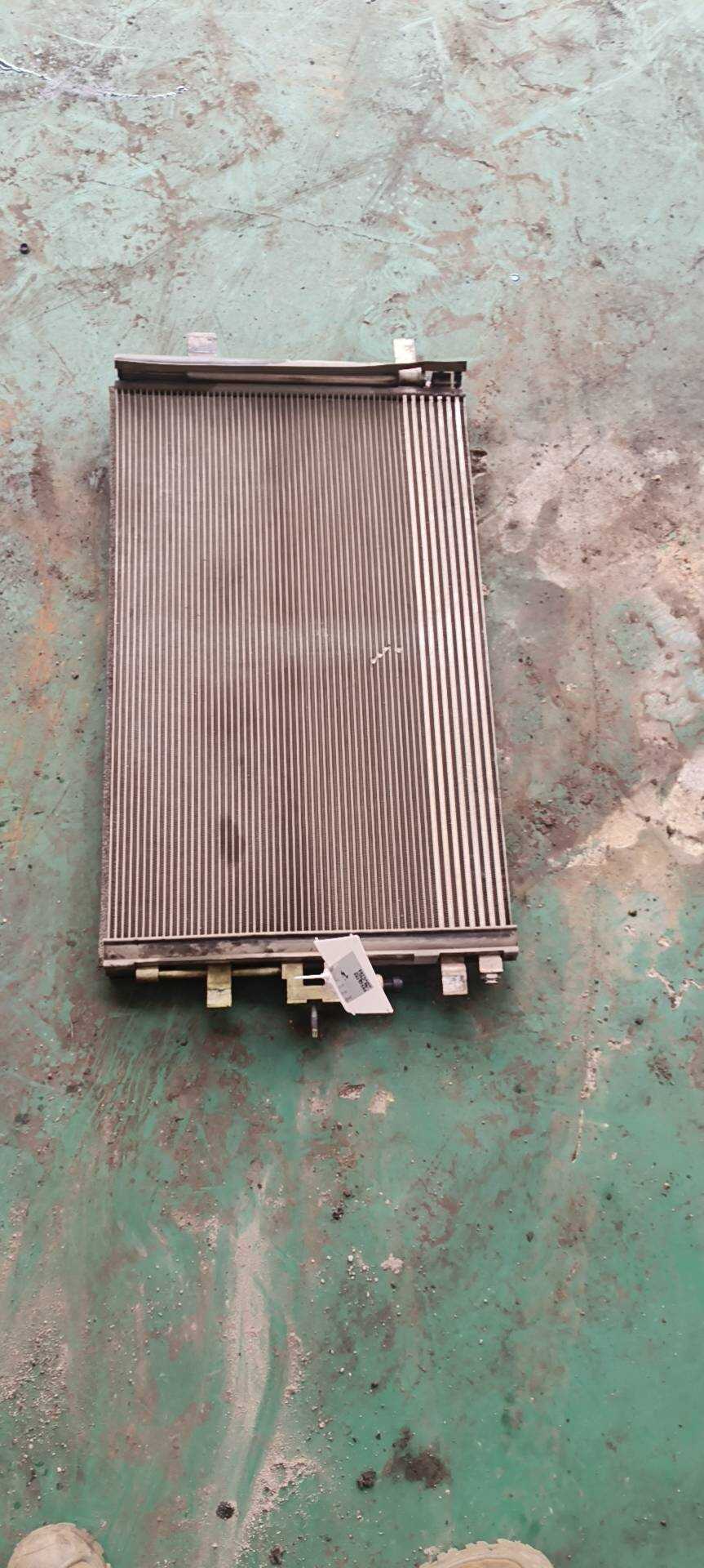23270537 冷凝器