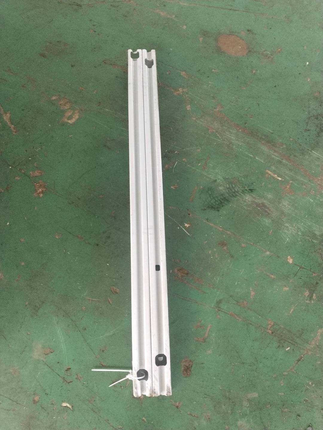 H50325URMH 后保险杠骨架