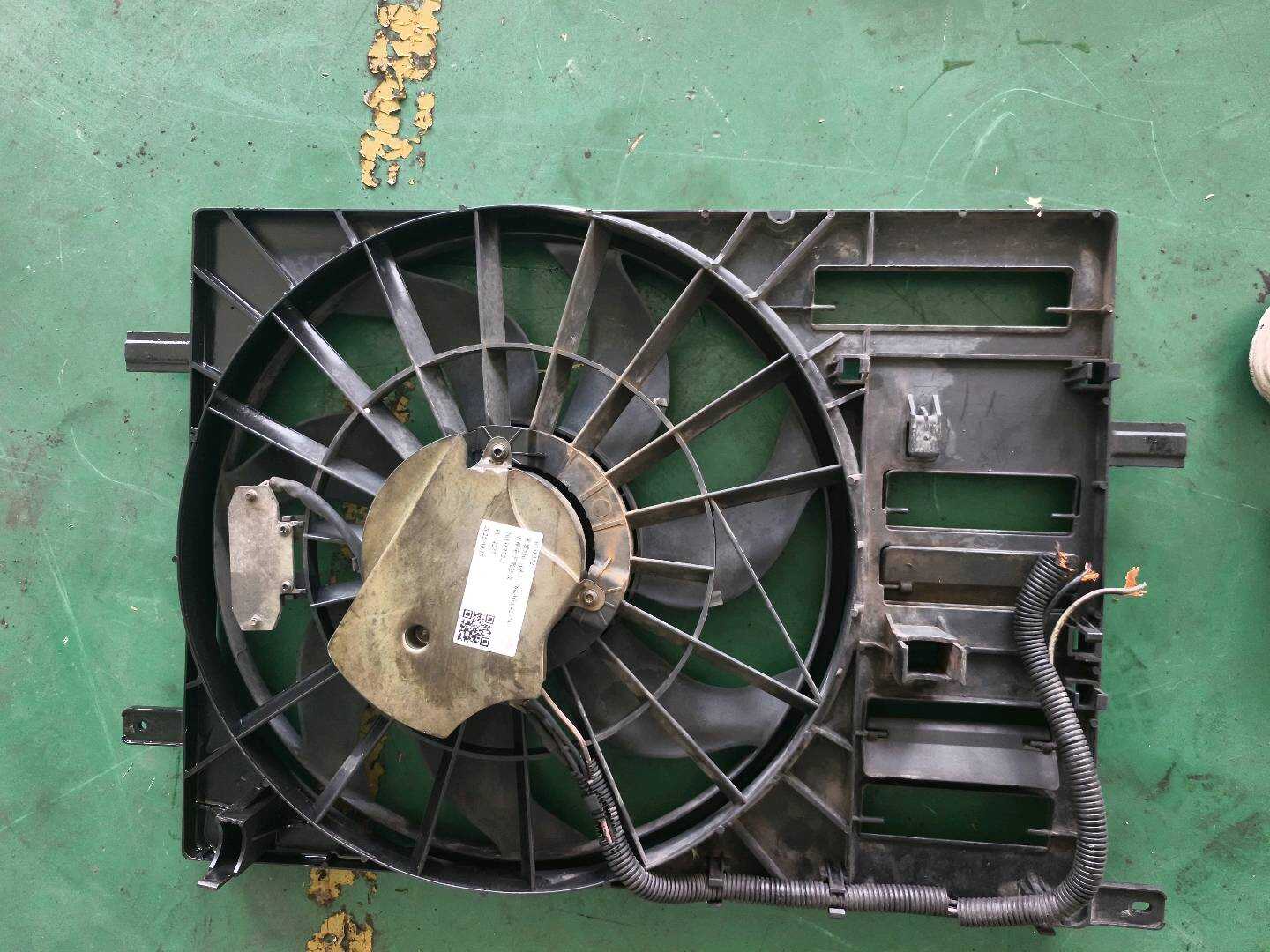 10138372 Radiator Electric Fan Assembly