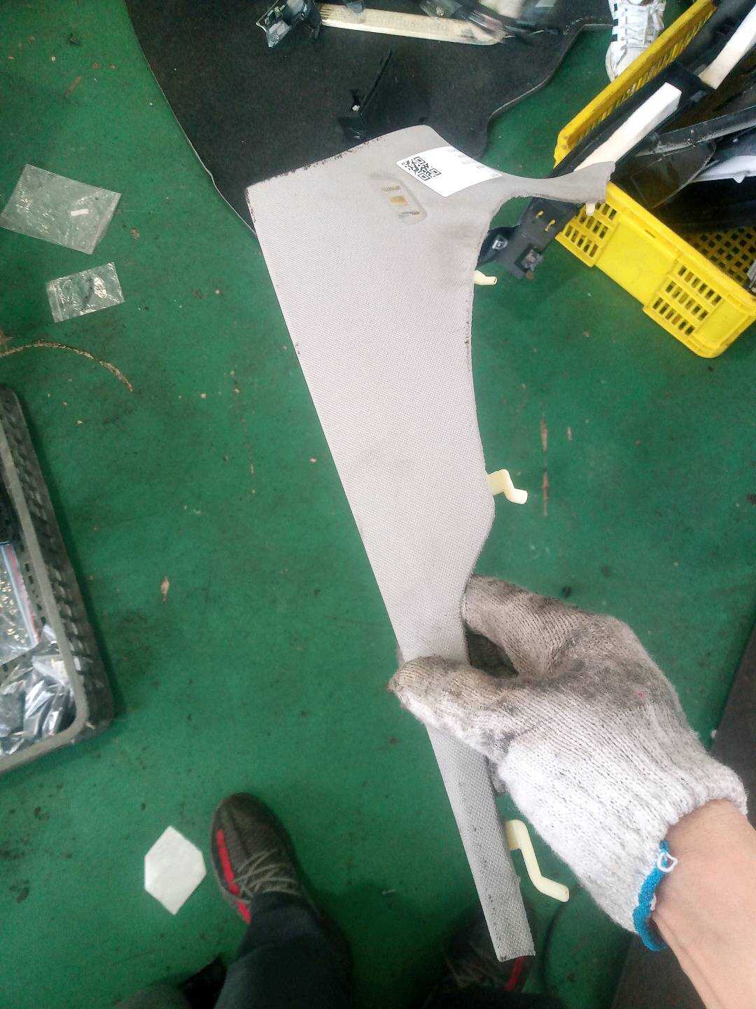 51437277129 C柱内衬（左上）