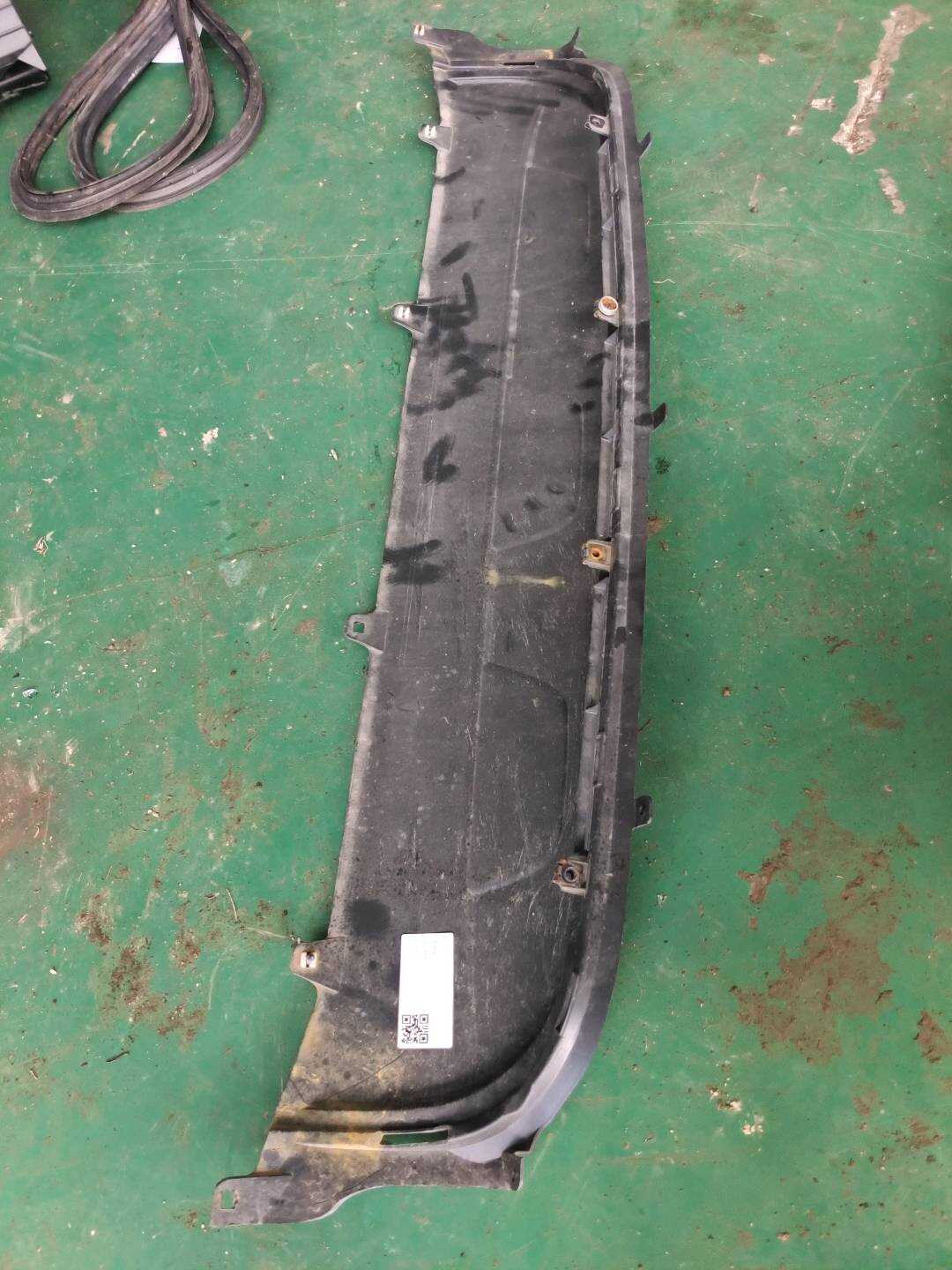 531130R040 前保险杠格栅(下)