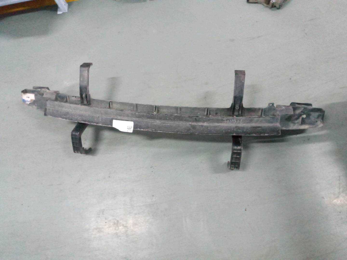866310U000 后保险杠骨架