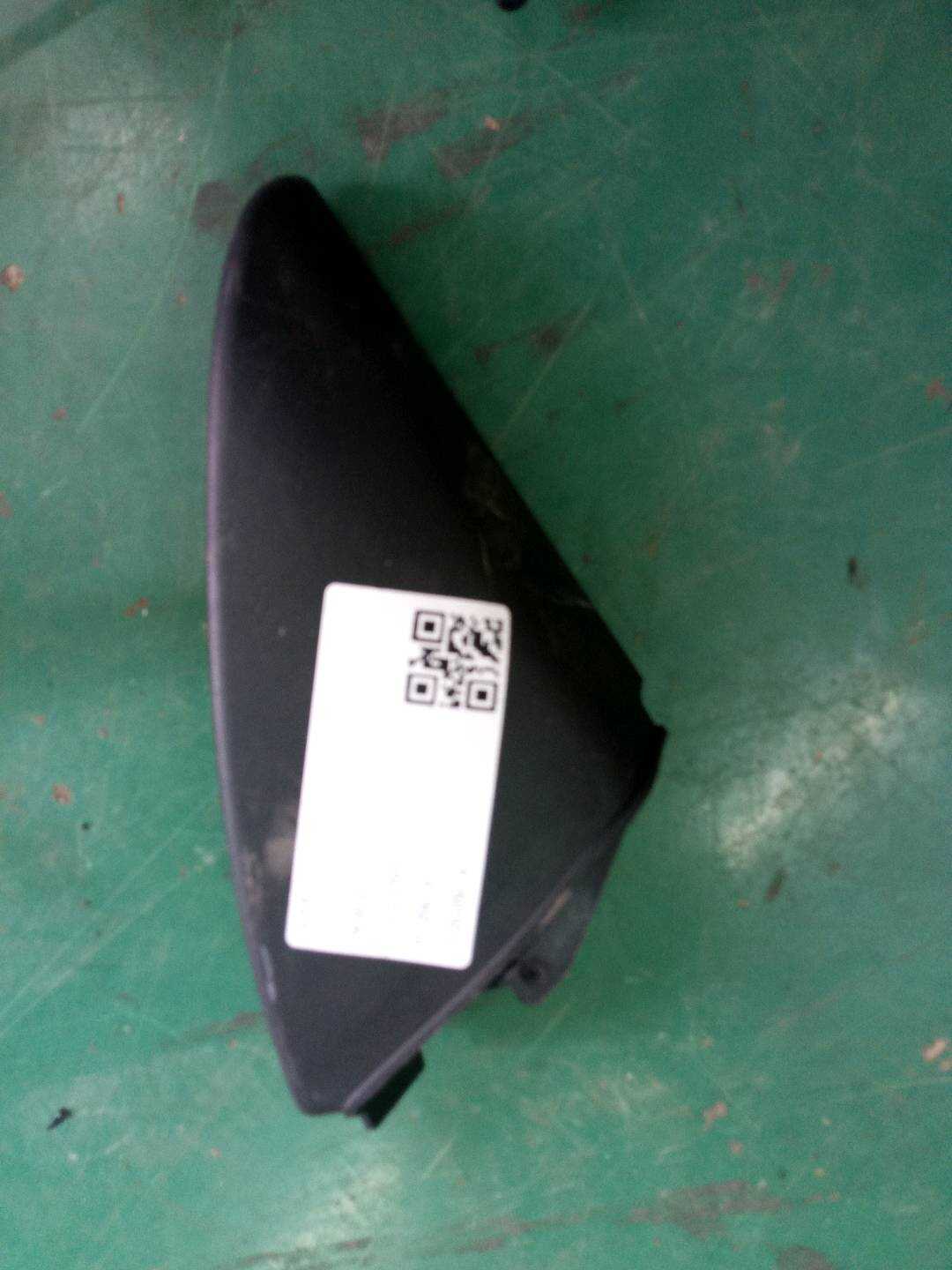 51337269360 前门内三角饰板（右）