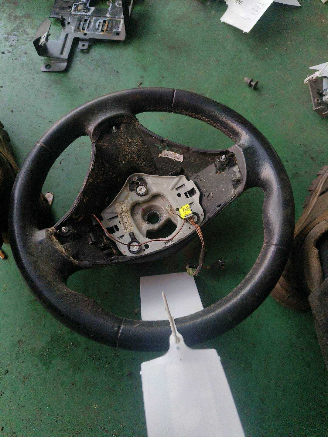32306797892 方向盘