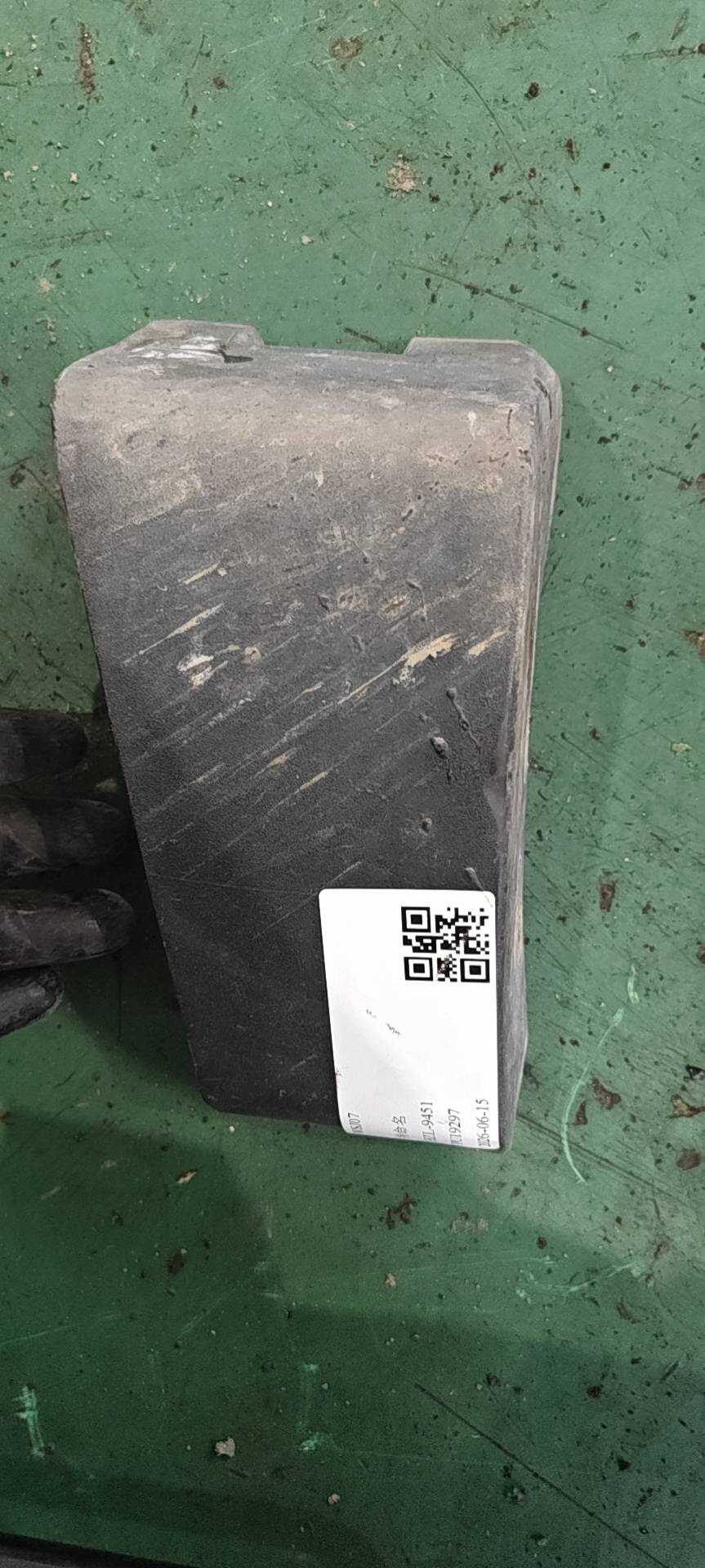 FK7BR10155AB5YZ9 前叶子板饰板(左下)