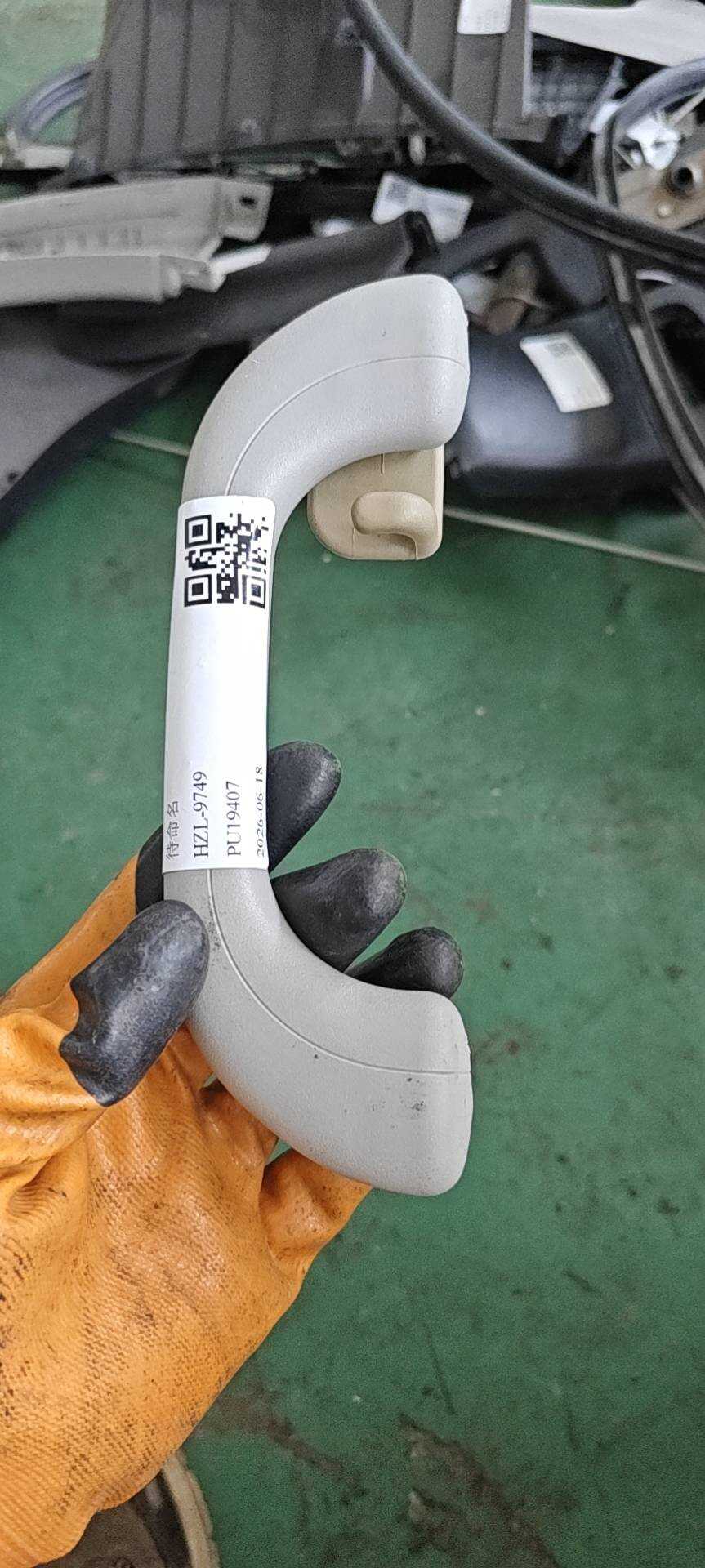 853431X0008O 车顶扶手（左后）