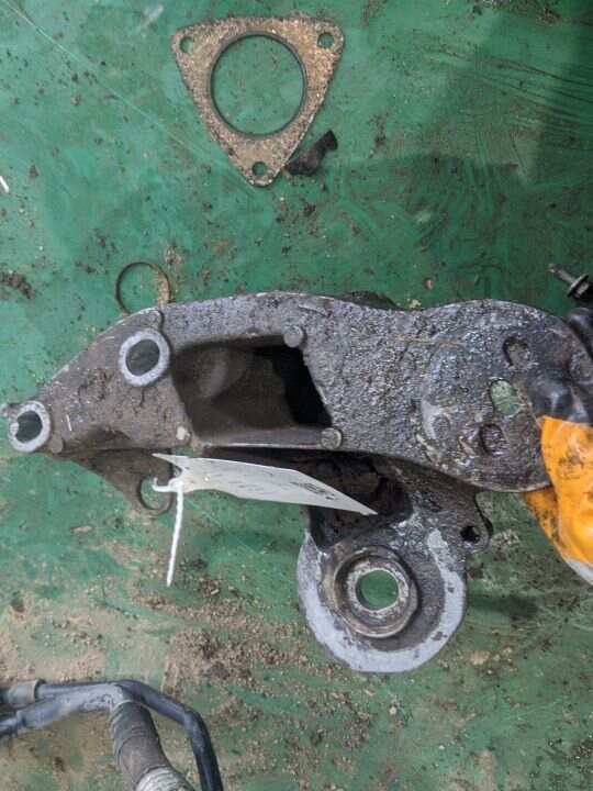 L4F0199351S Engine Mount Bracket, Left