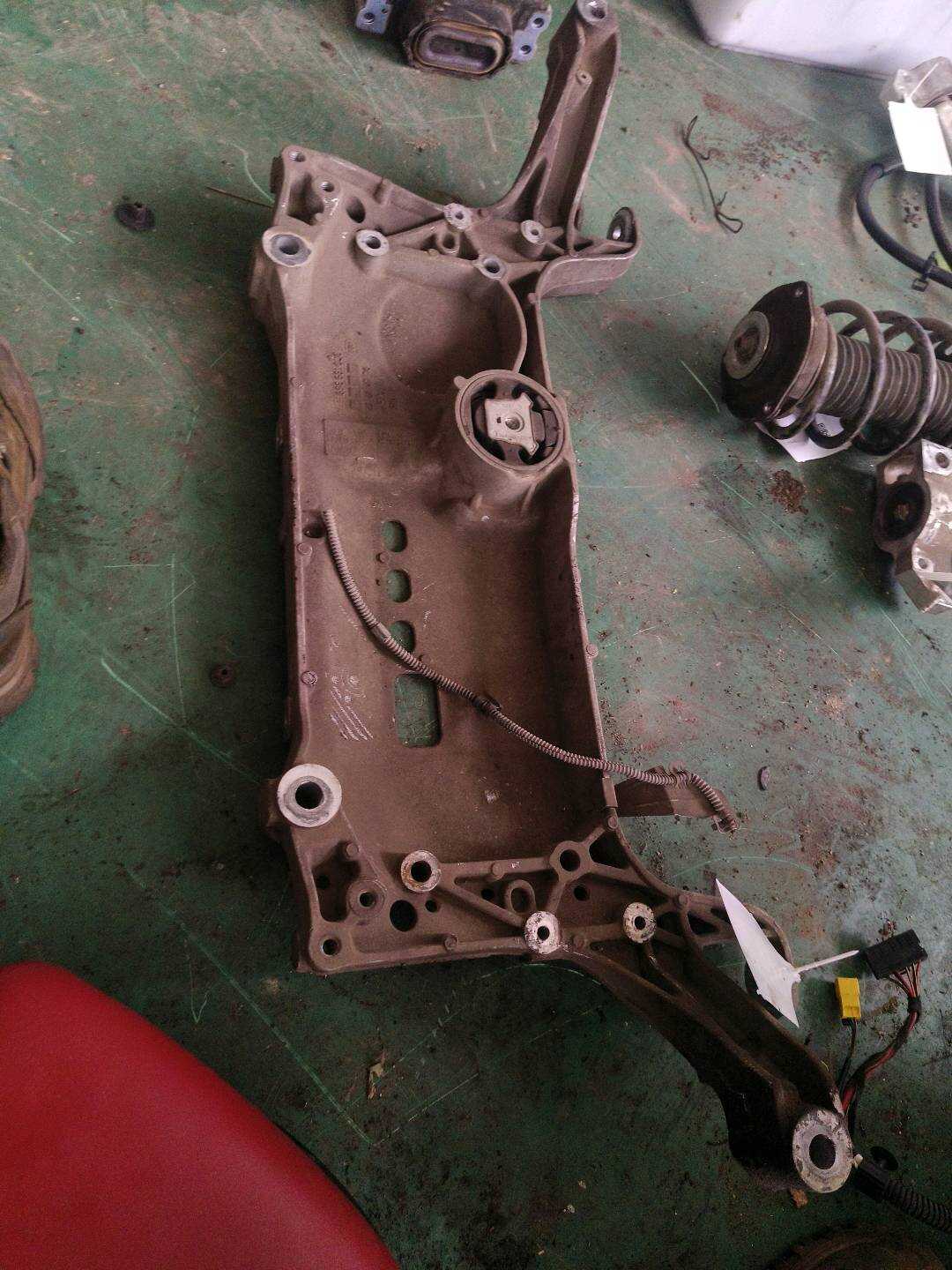3C0199313BB Subframe Crossmember