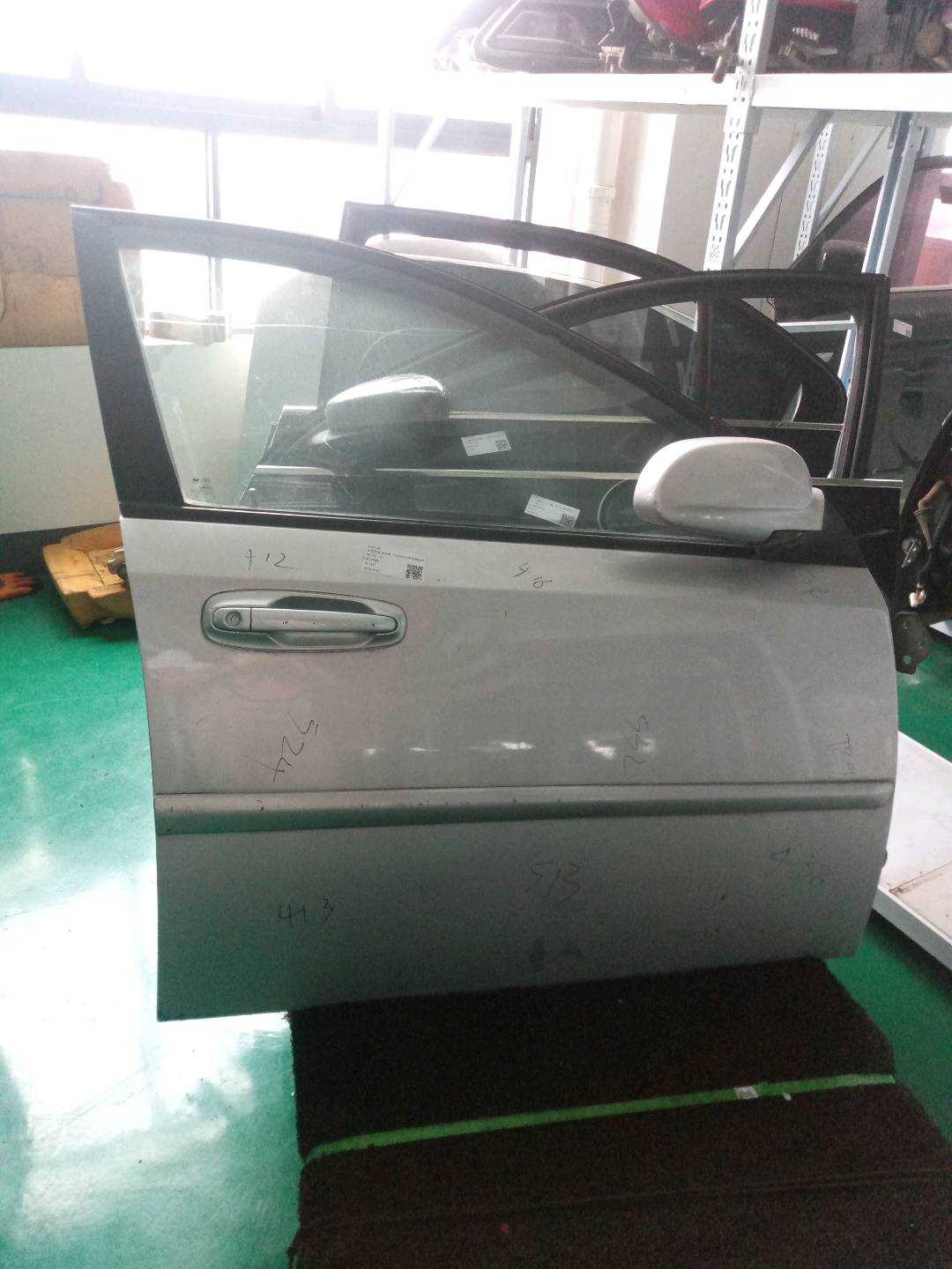 96547286 前门壳(右)