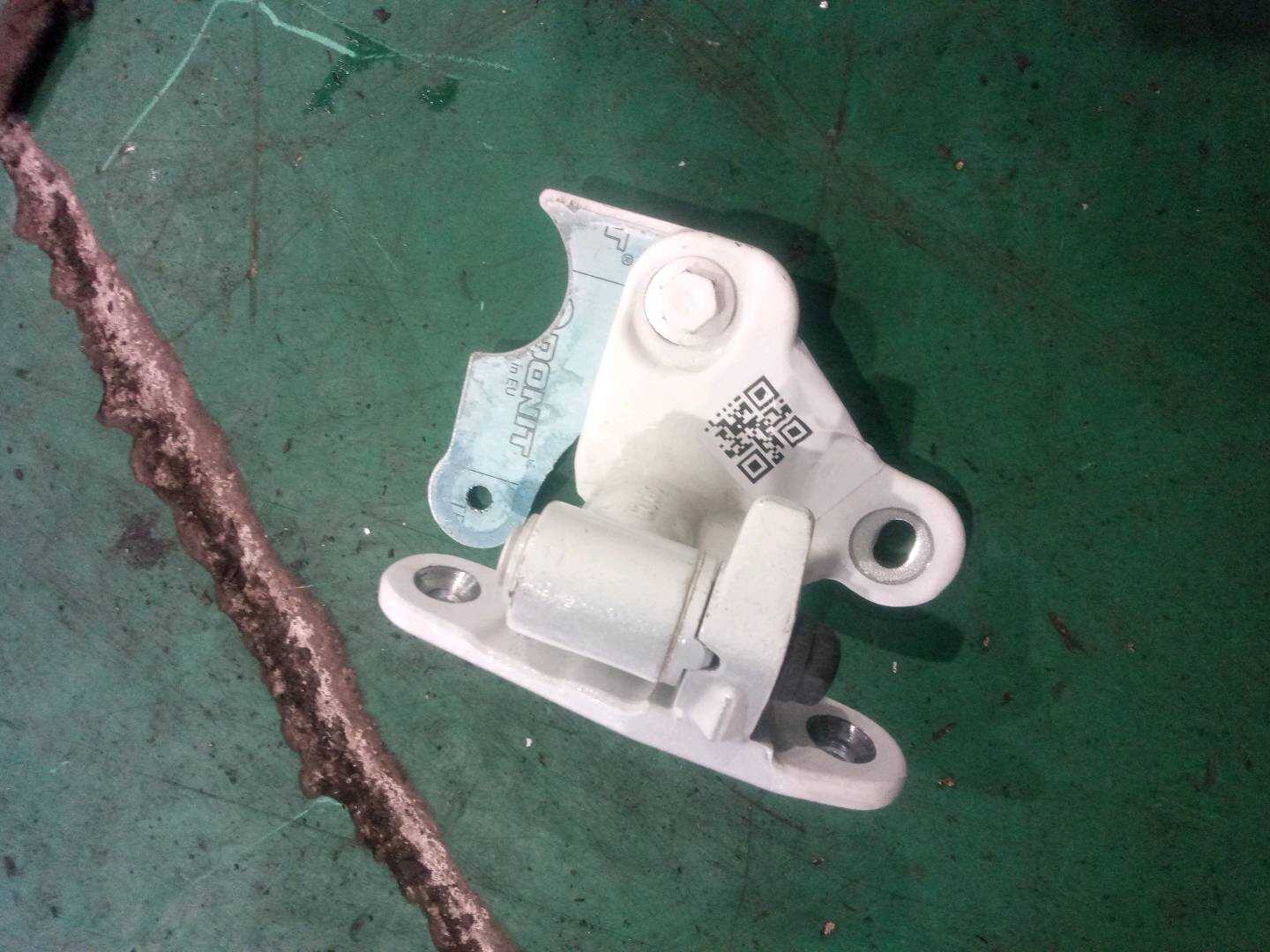 A1767300337 后门铰链(左下)