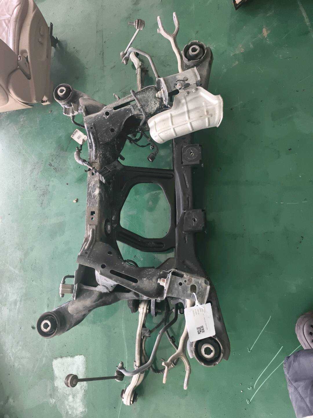 T2H41124 Rear Axle Housing