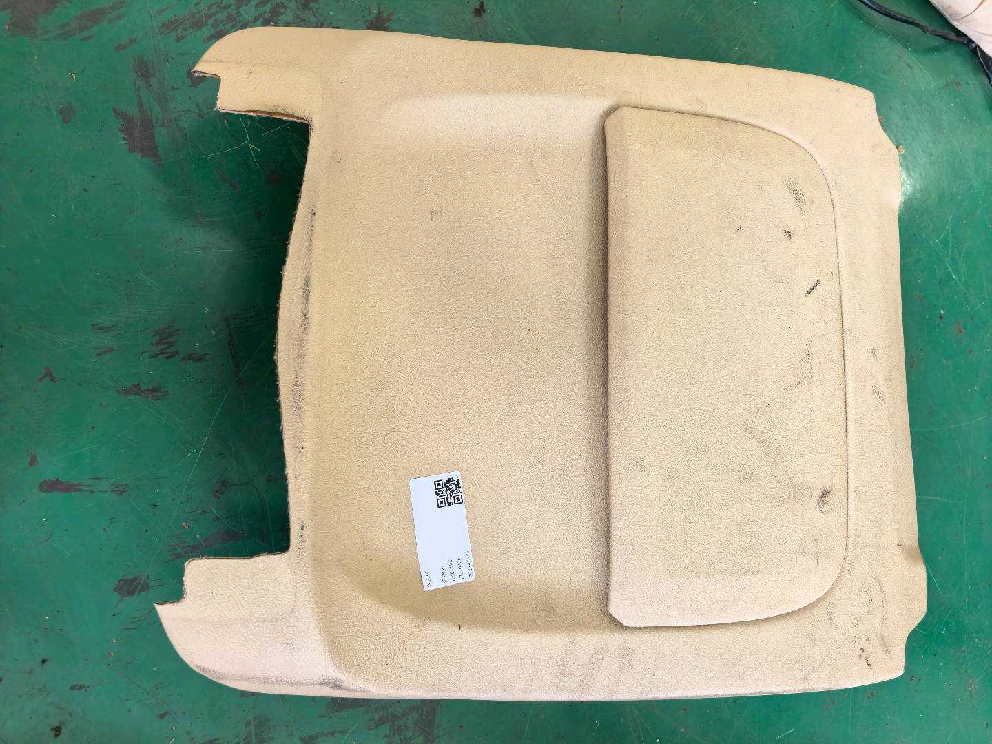 52107232106 Passenger Seat Backrest Frame Cover