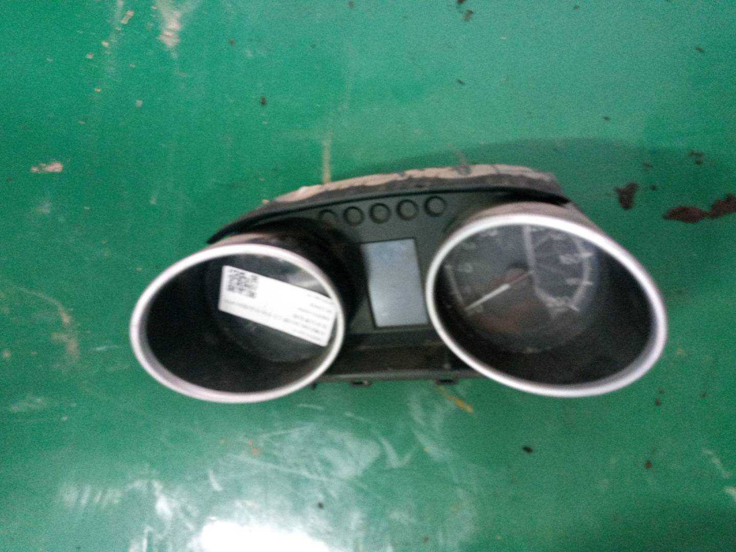 R80F01A004 组合仪表总成