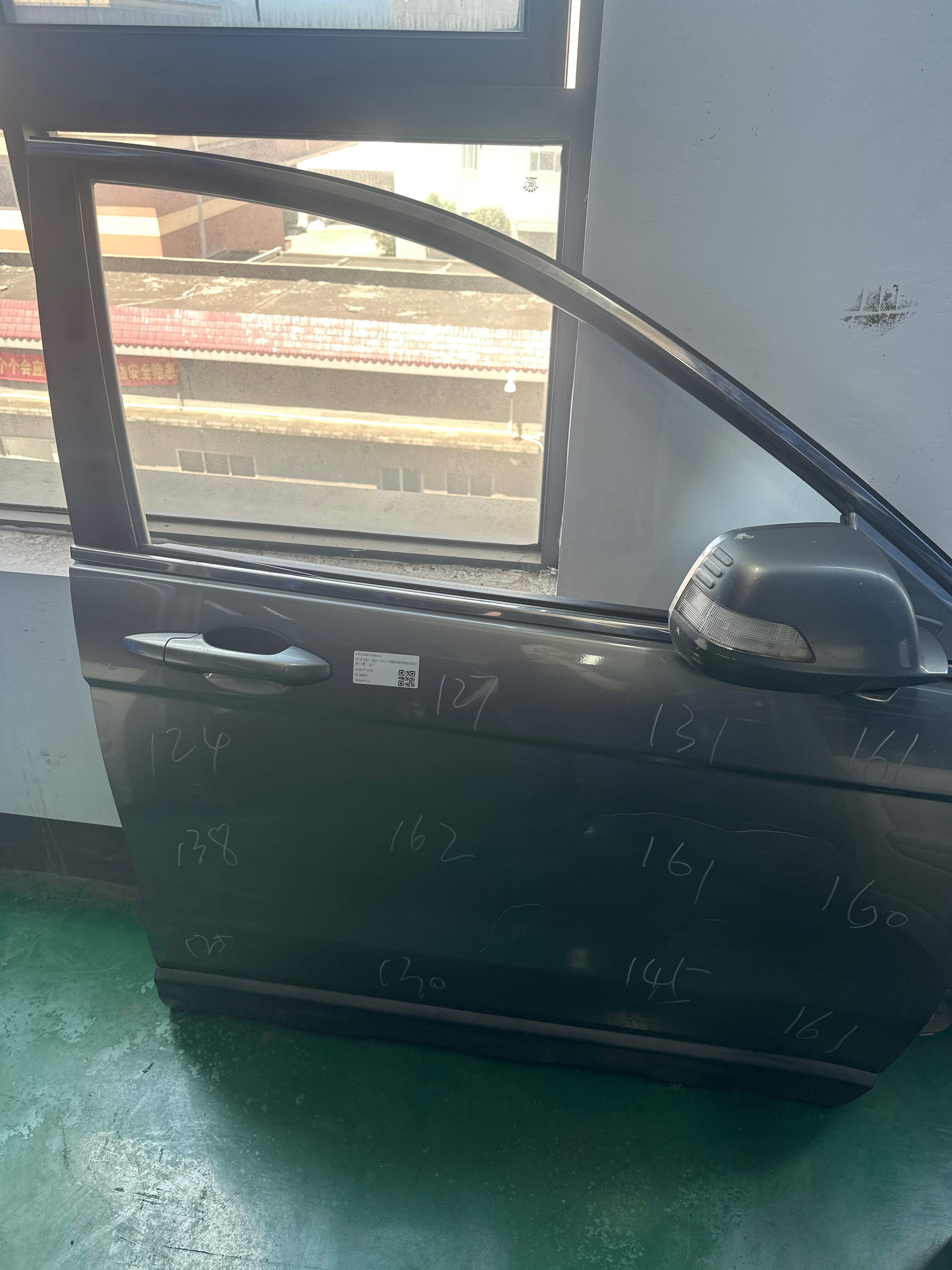 67010SWNH00ZZ Front Door Shell, Right