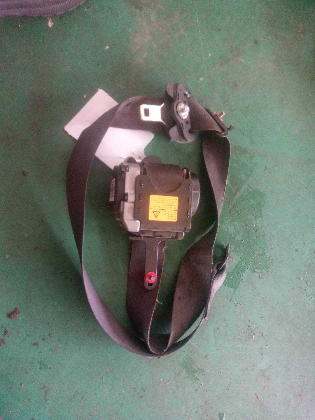 8040025100742 前排左侧安全带