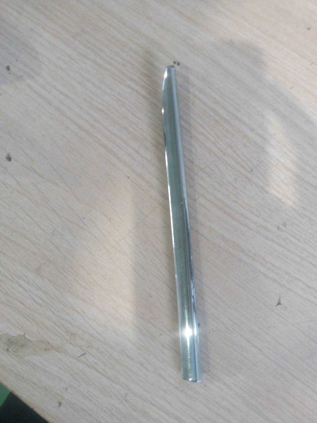 A2186900862 前叶子板饰条(右)