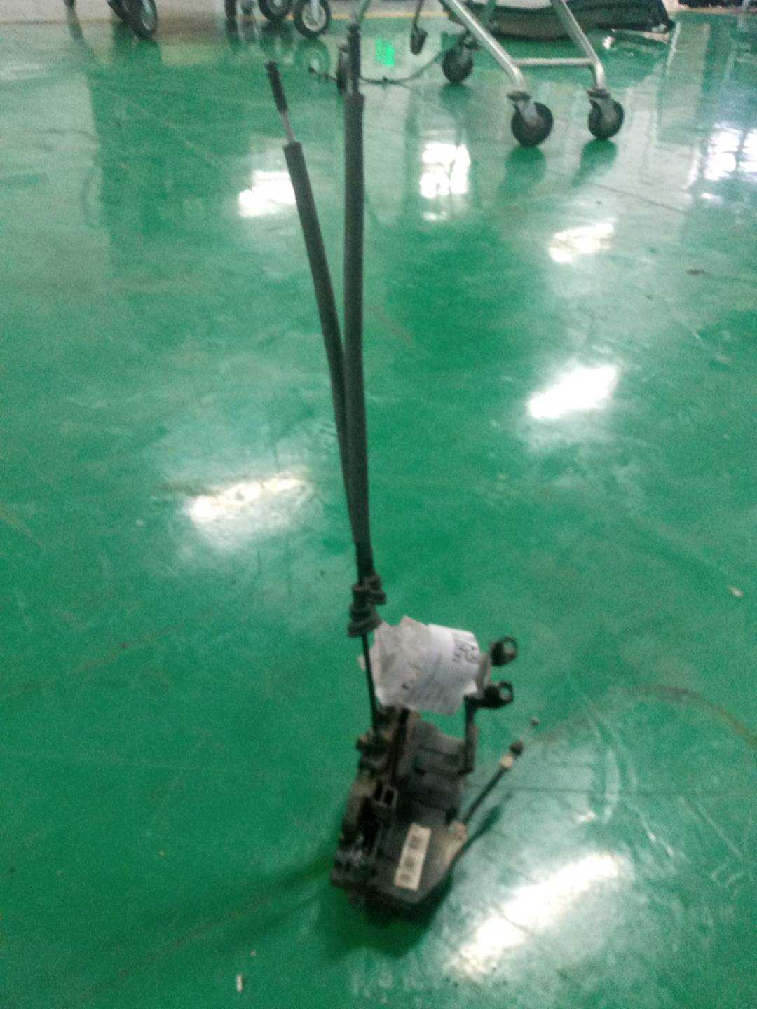 813102B020 前门锁机构(左)