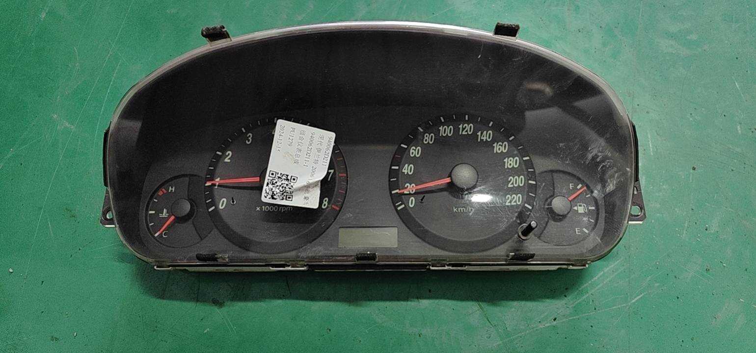 940062D211 组合仪表总成