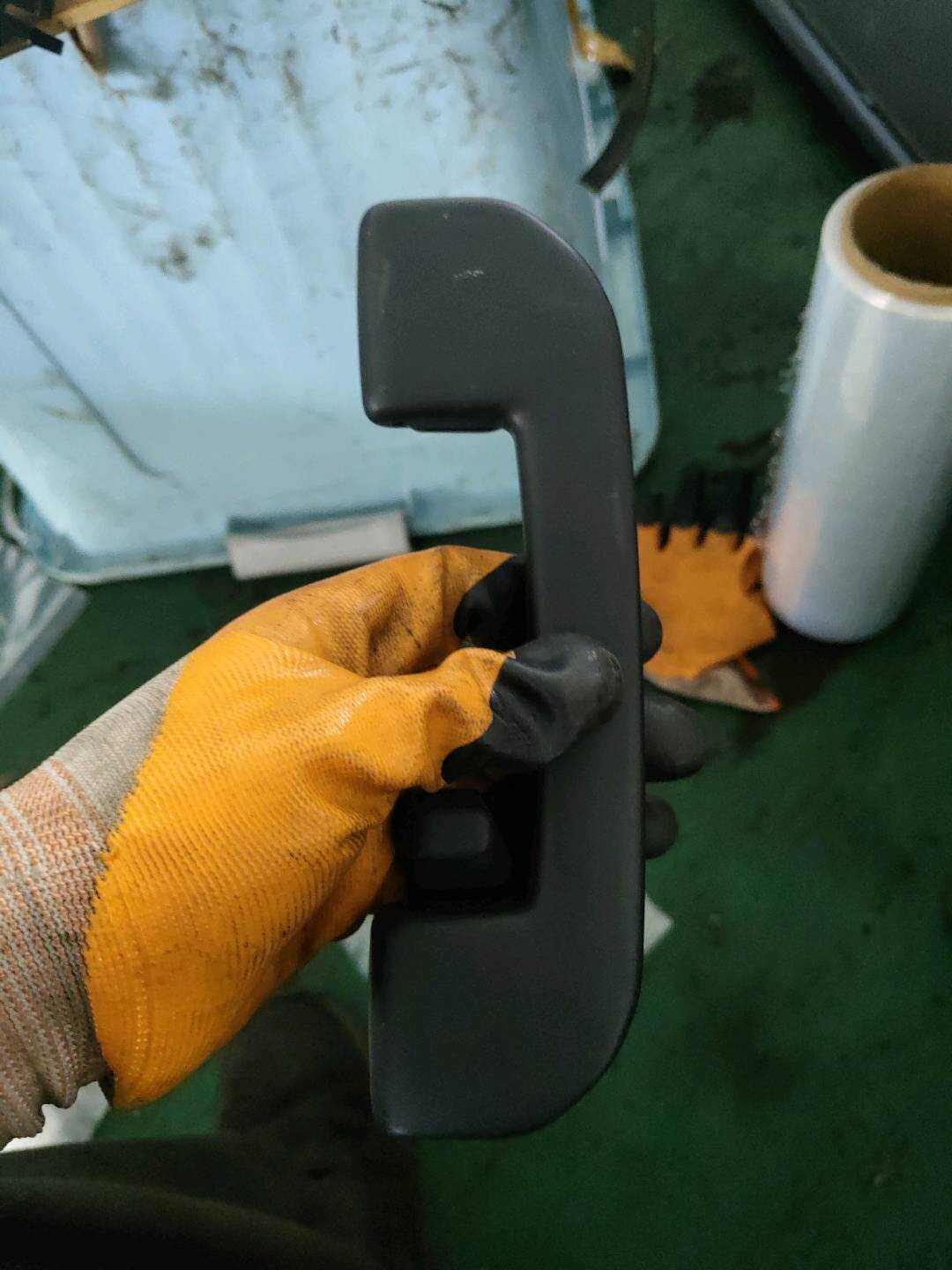 B011048 Rear Right Grab Handle Assembly