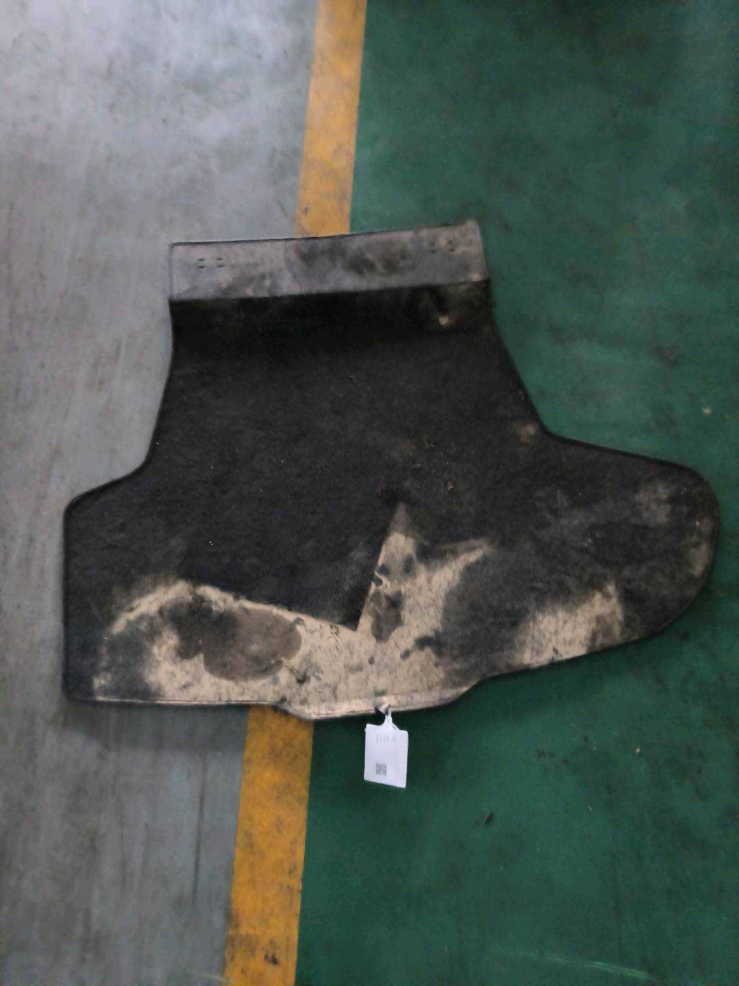 849022V71A 行李箱地毯