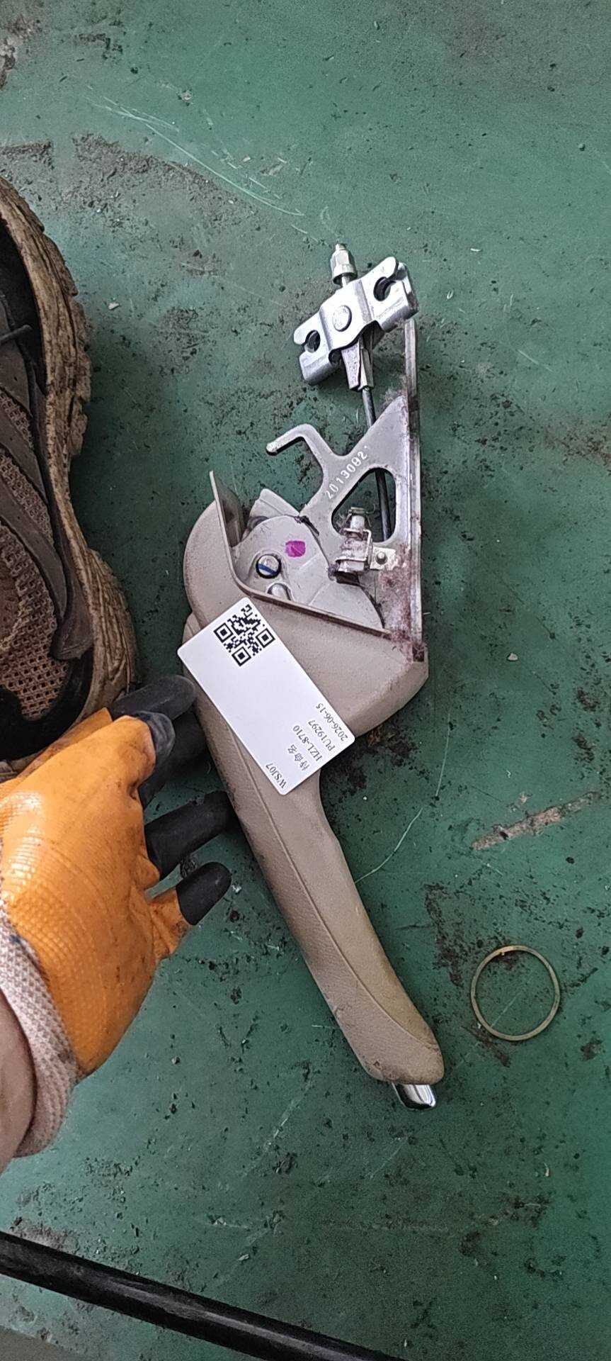47105TM0003ZA 驻车制动操纵杆