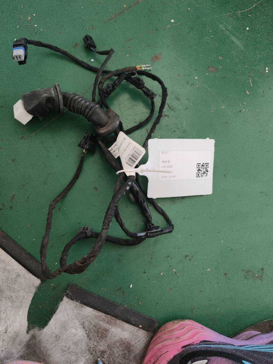 8360001ADU0000 左后门线束