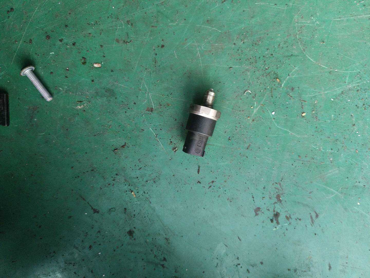 34511165467 ABS泵压力传感器