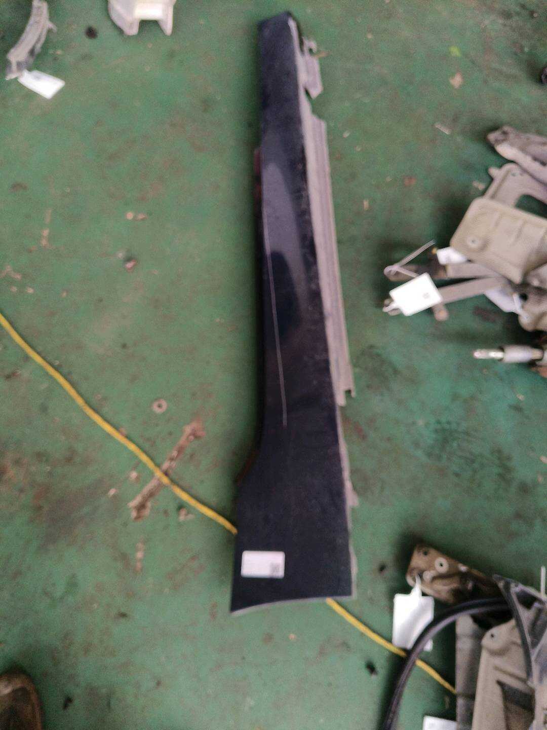51127231078 底大边（右）