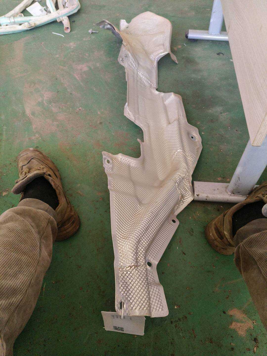 T2H1048 Exhaust Pipe Heat Shield, Front Left