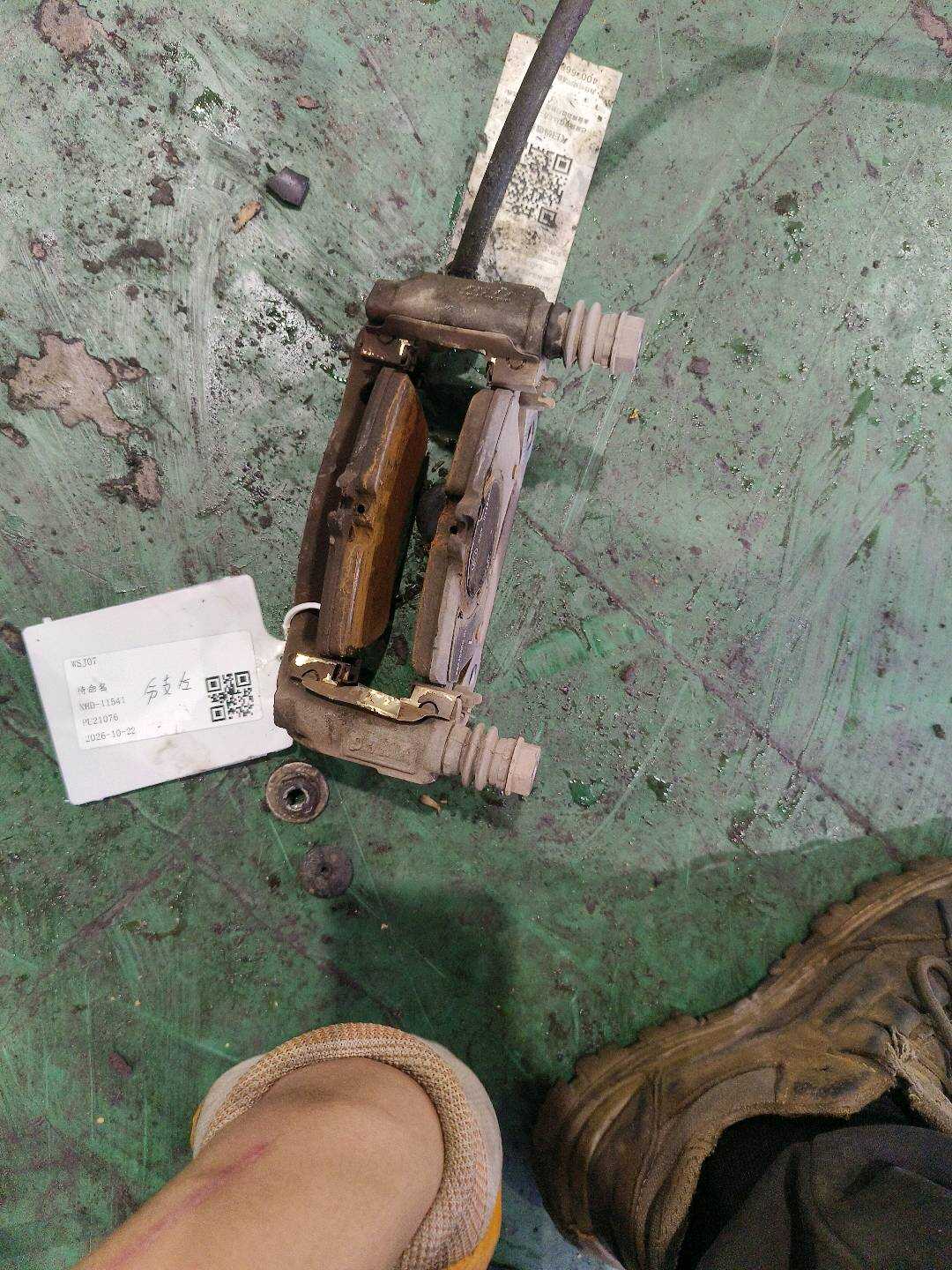 A1694201115 Front Brake Caliper Bracket