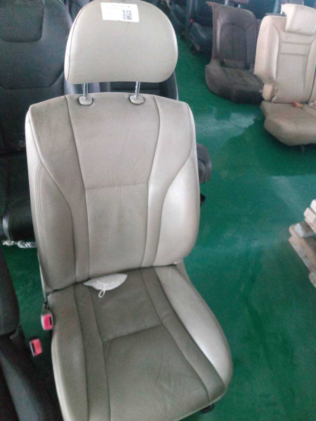 7161006141 副驾驶员座椅总成