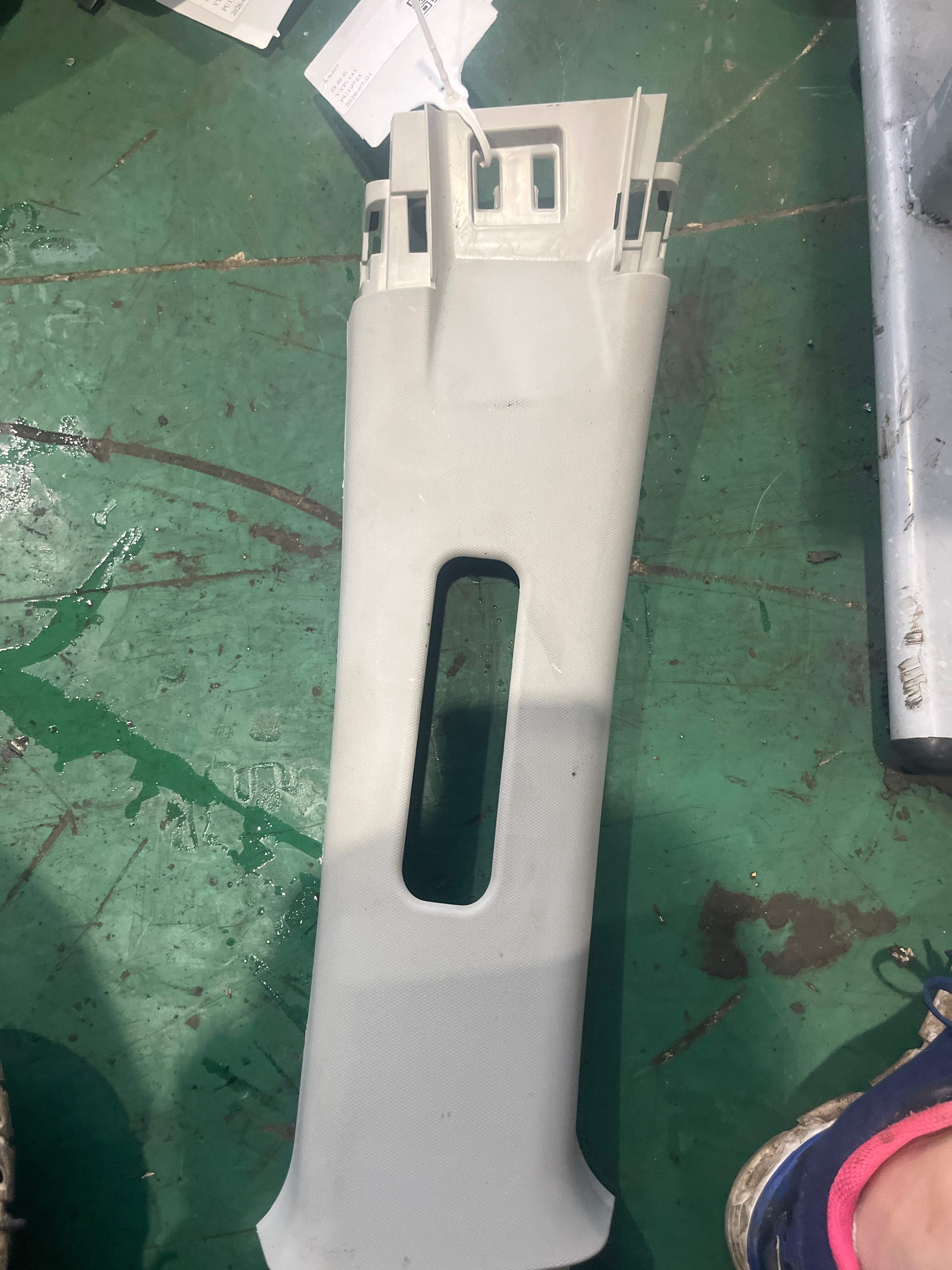 5402400XKZ0YA 右B柱上饰板总成 N