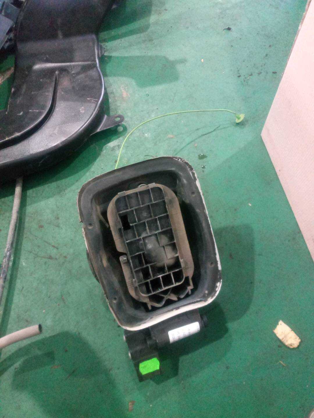41002990139 Fuel Tank Filler Base
