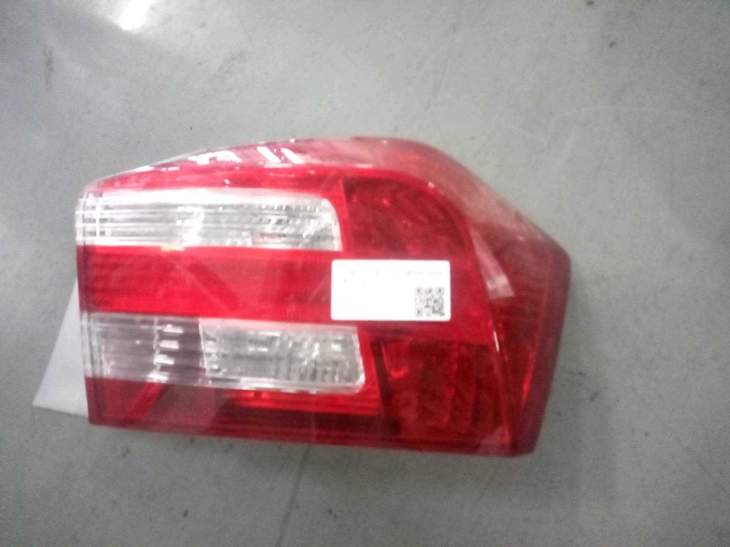 33500TM0H12 Outer Tail Light Assembly, Right