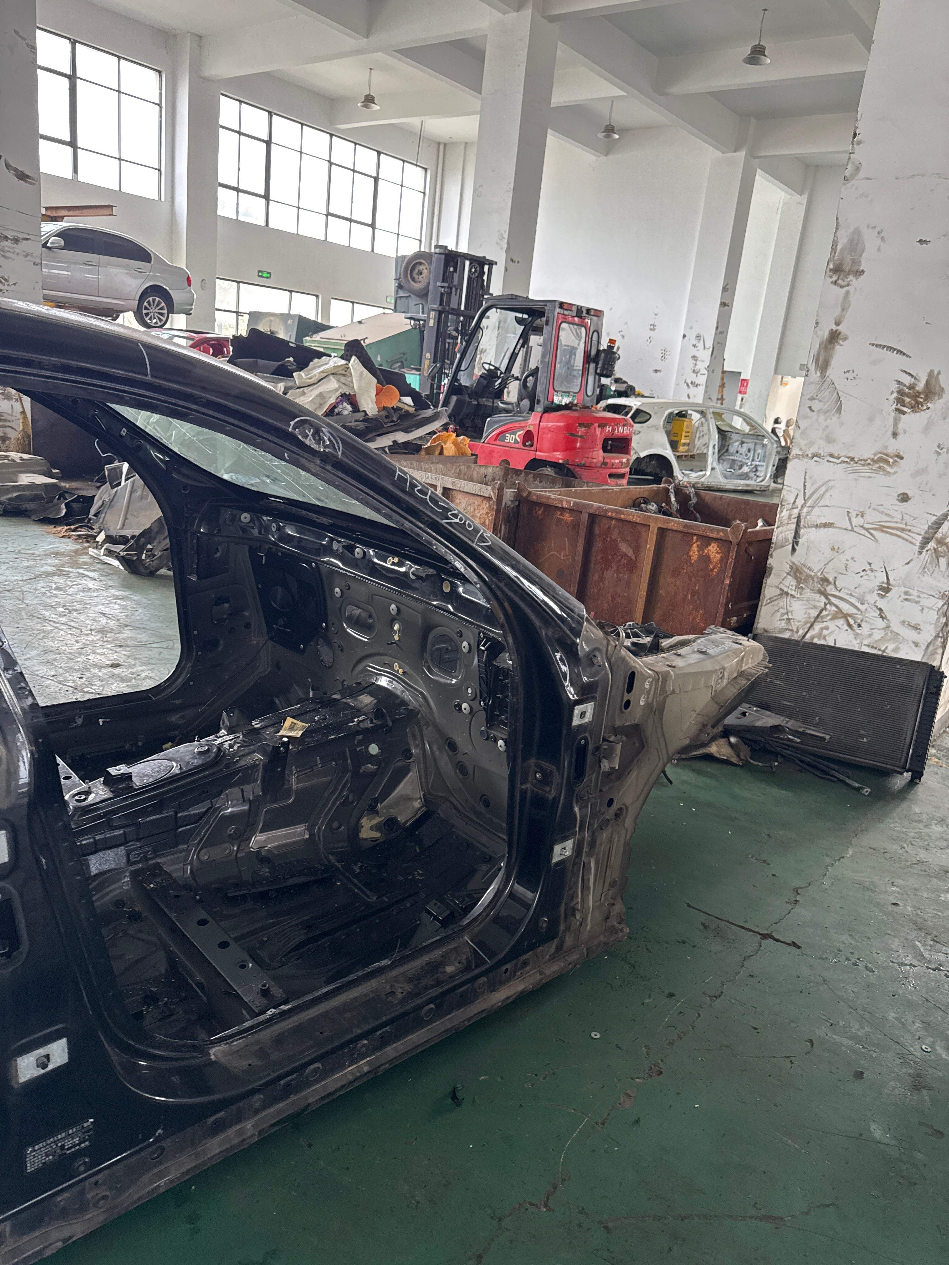41217238608 A-Pillar Outer Panel, Right