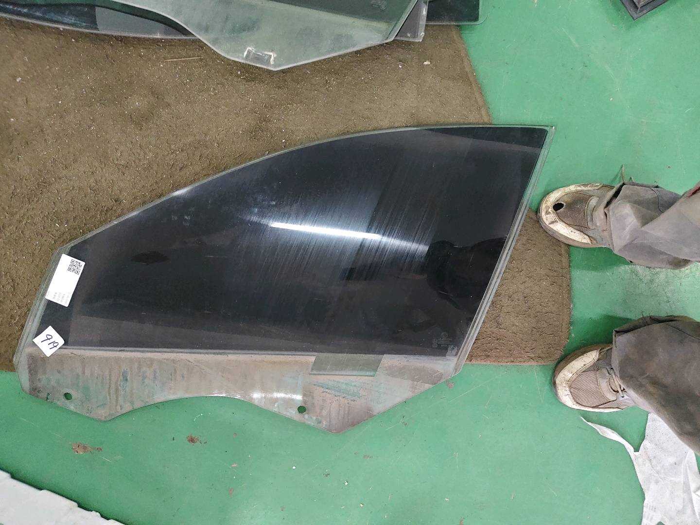 51330003019 前门玻璃(左)