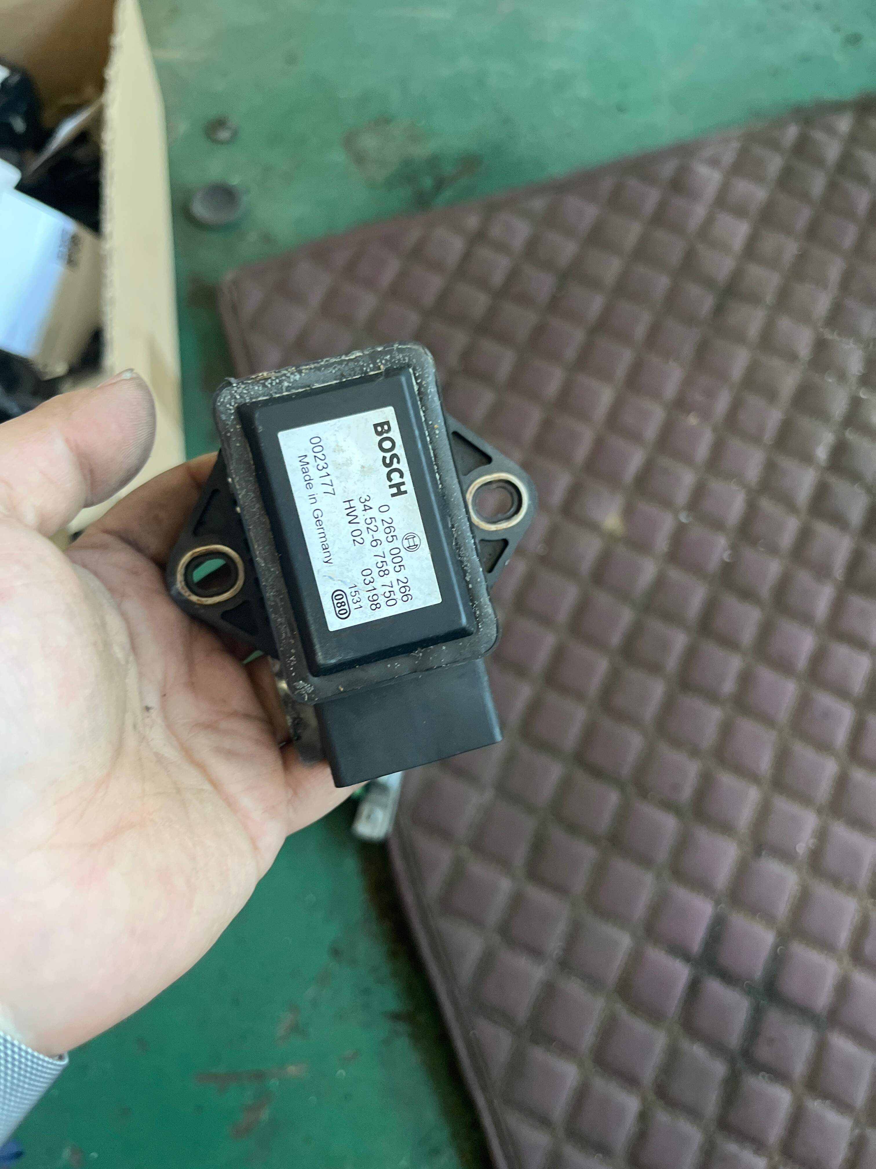 34526758750 偏转率传感器