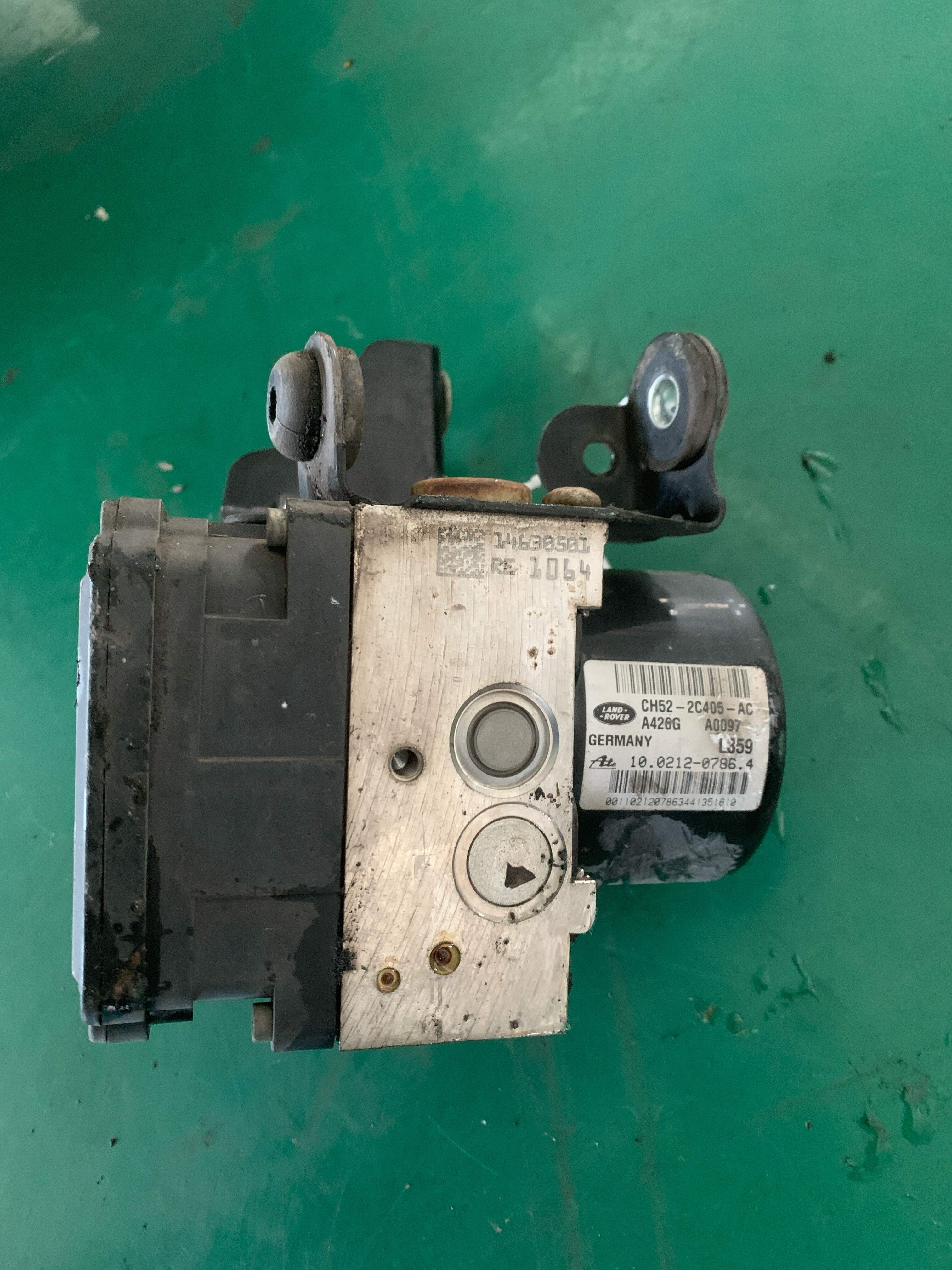 LR032897 ABS Pump Assembly