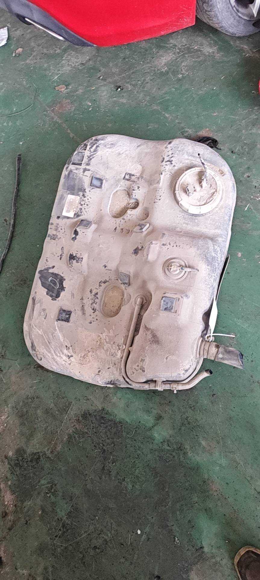 31150B3000 燃油箱