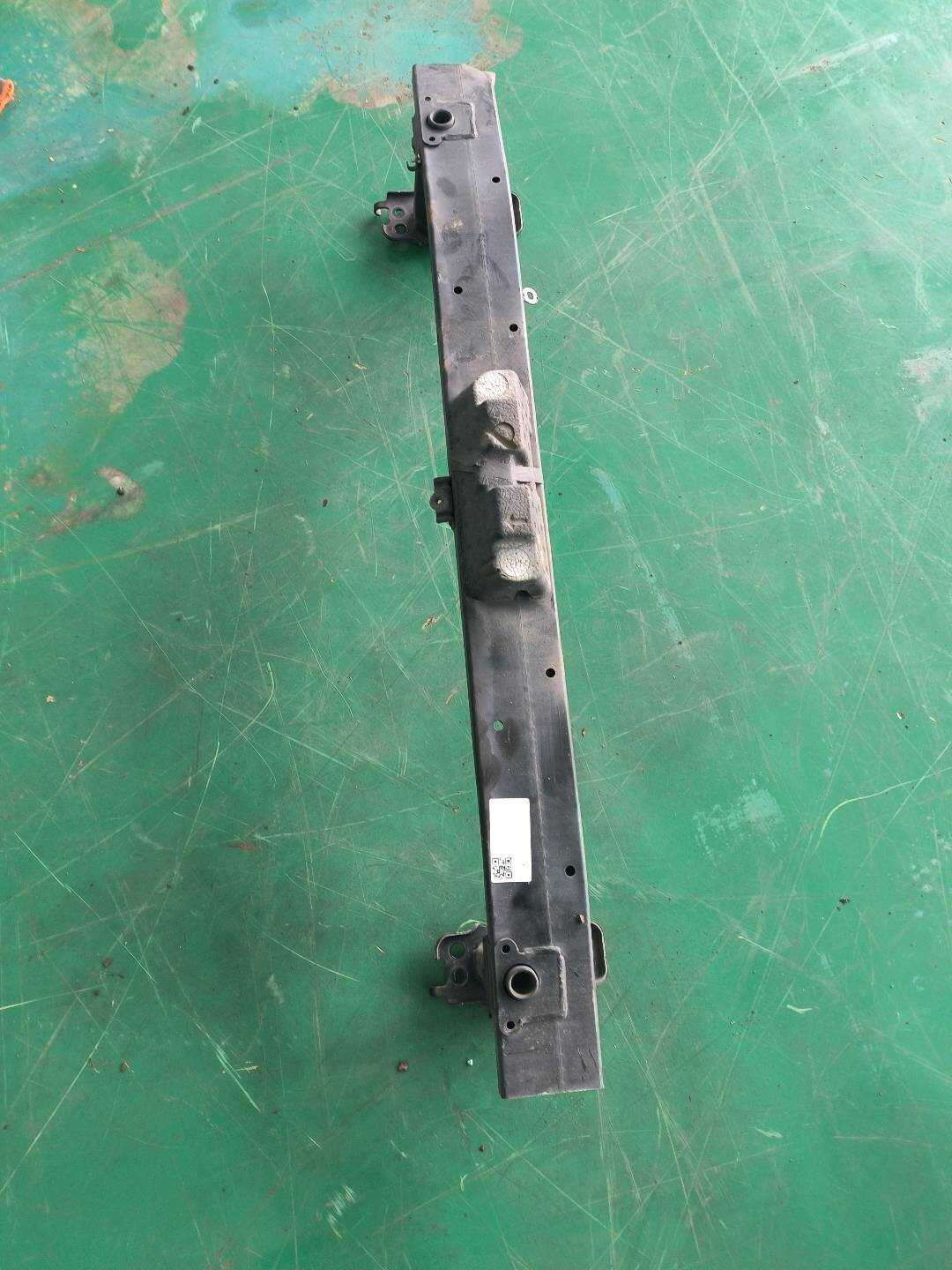 520210R030 前保险杠骨架