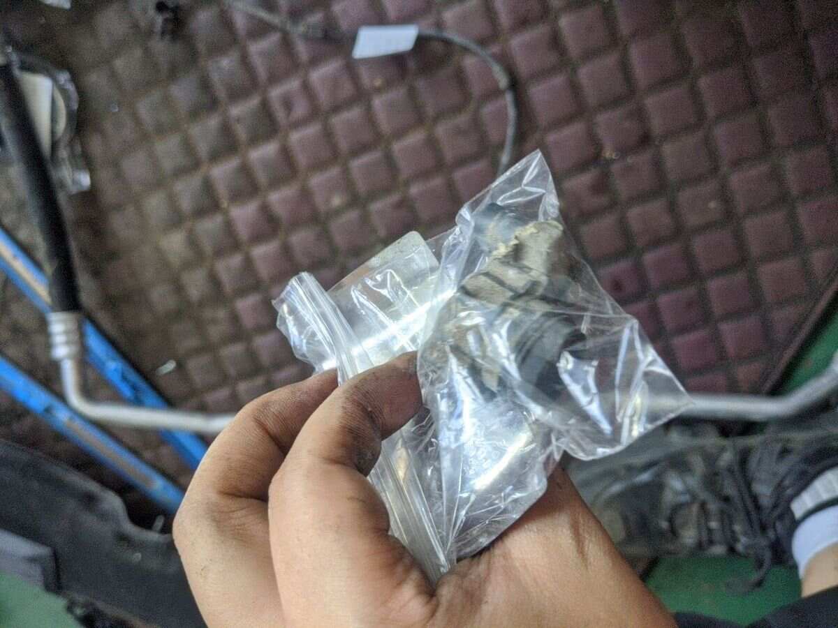 66209321566 后保险杠电眼(外)