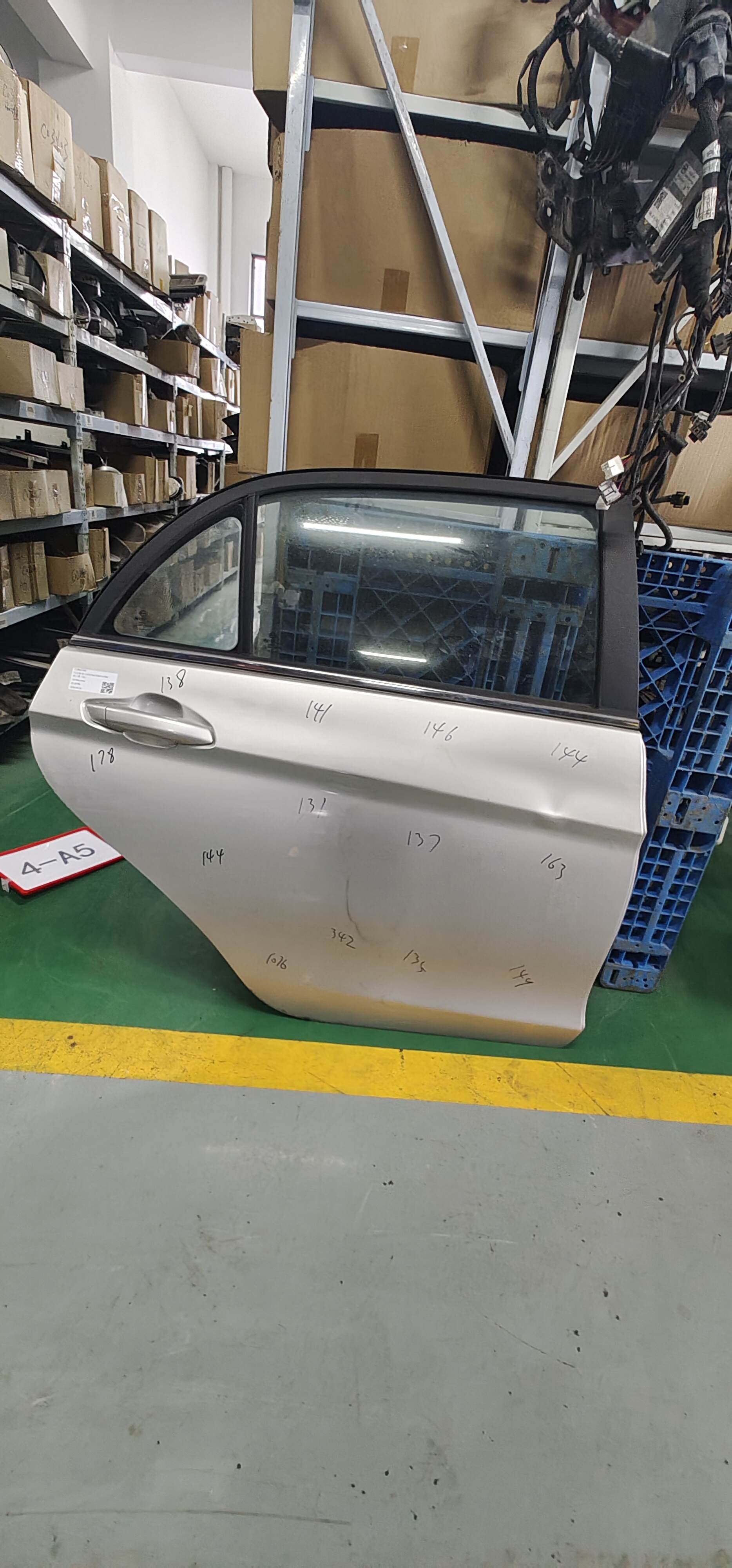 1128667400 Rear Door Shell, Right
