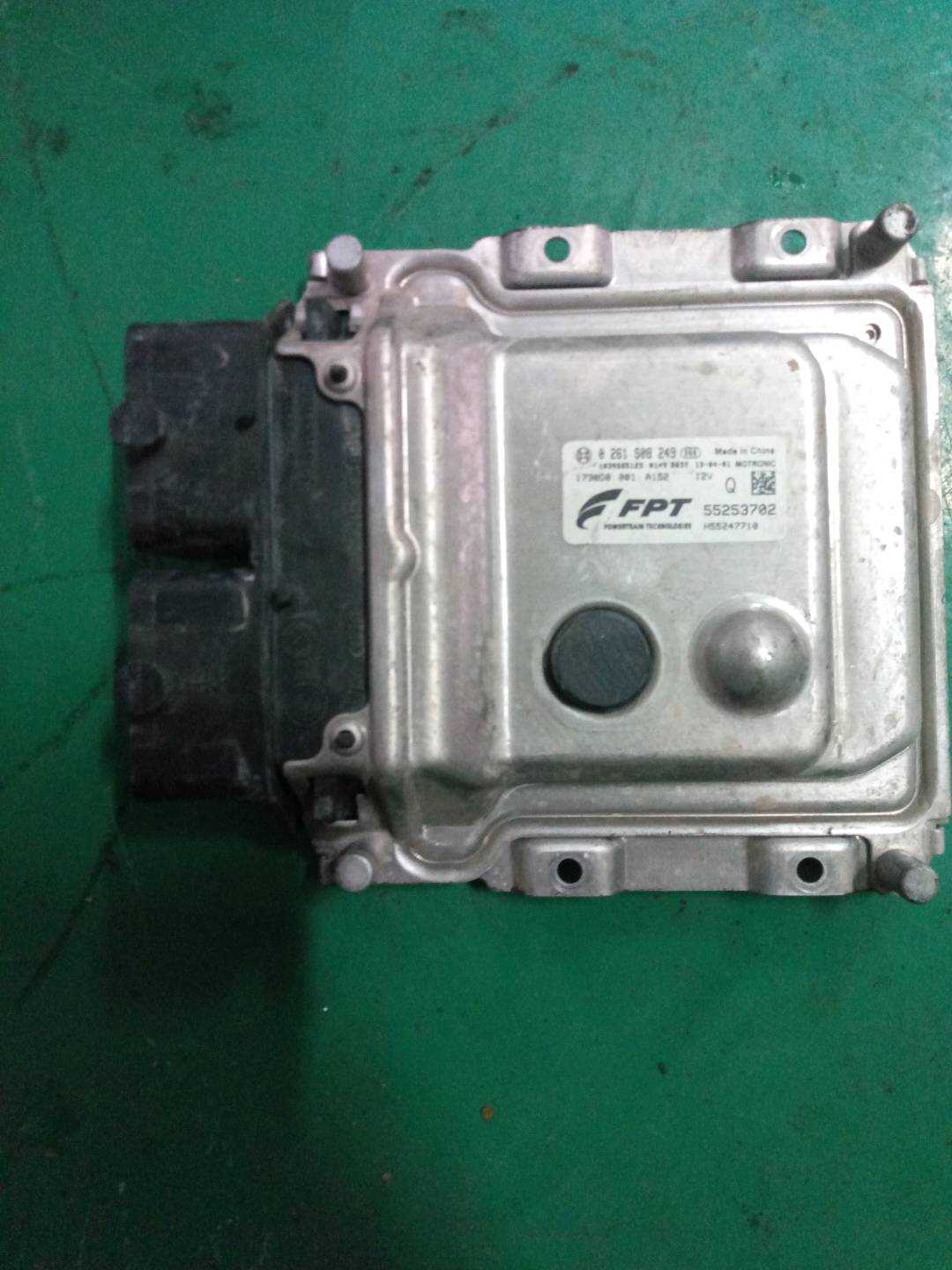 55253702 Engine Control Unit (ECU)