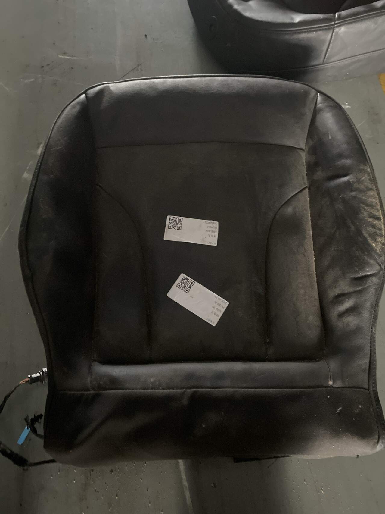 L8UD881362A 副驾驶员座椅底座软垫