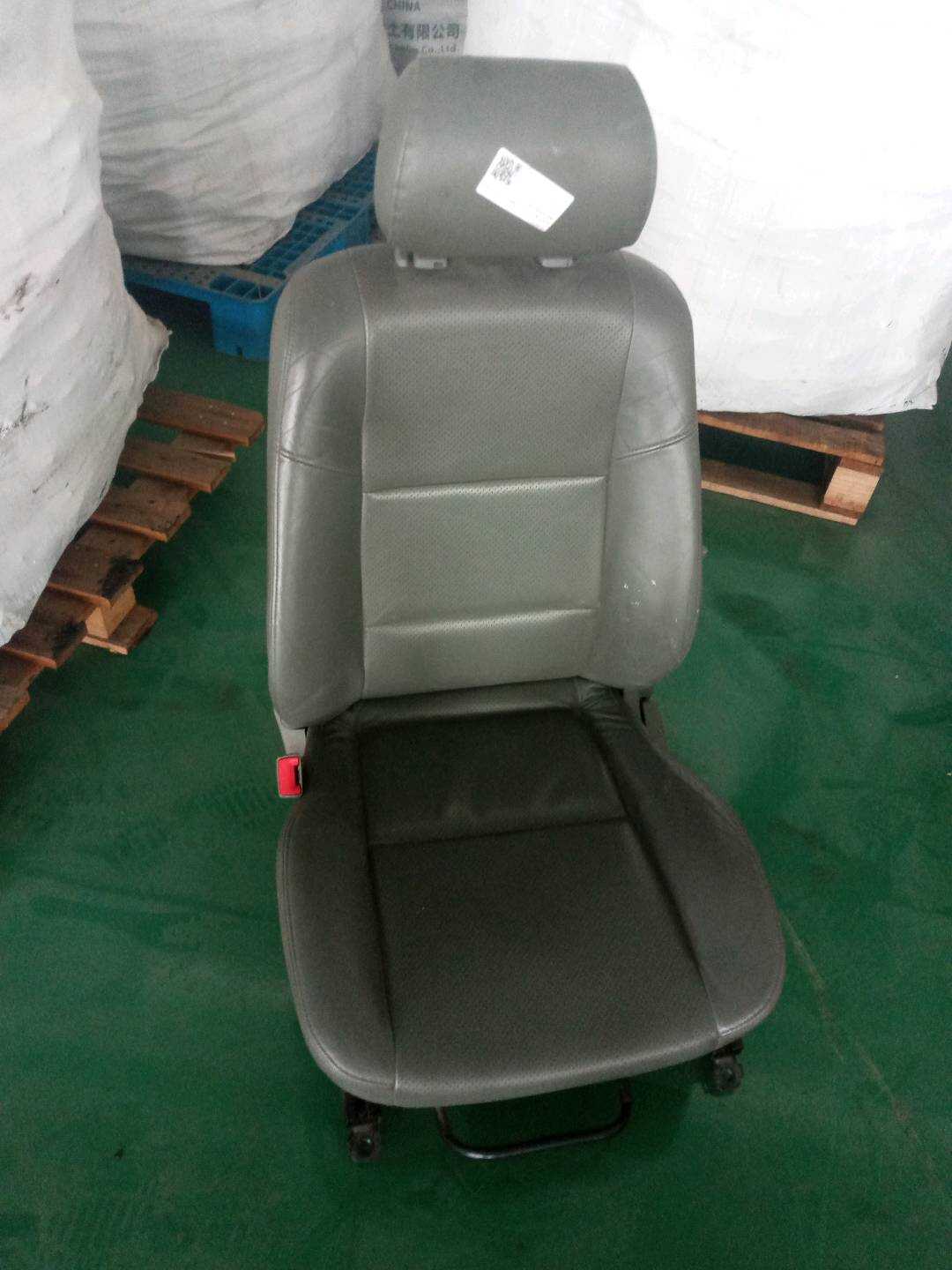 9046873 Driver Seat Assembly