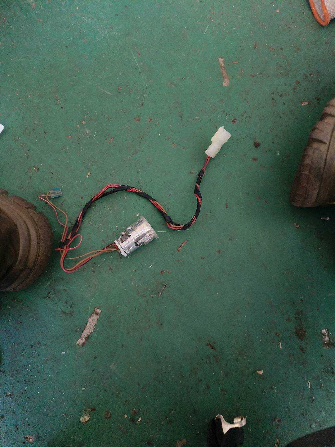 61349302236 点烟器底座