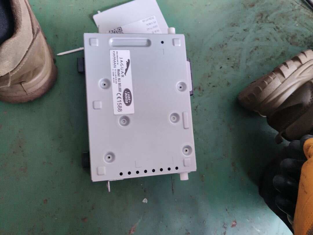 T4N14613 Radio Receiver