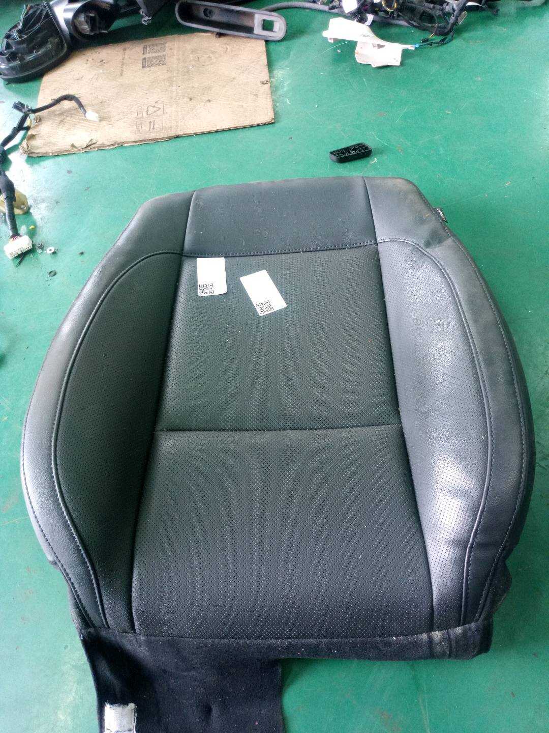 88350B3010 驾驶员座椅靠背软垫