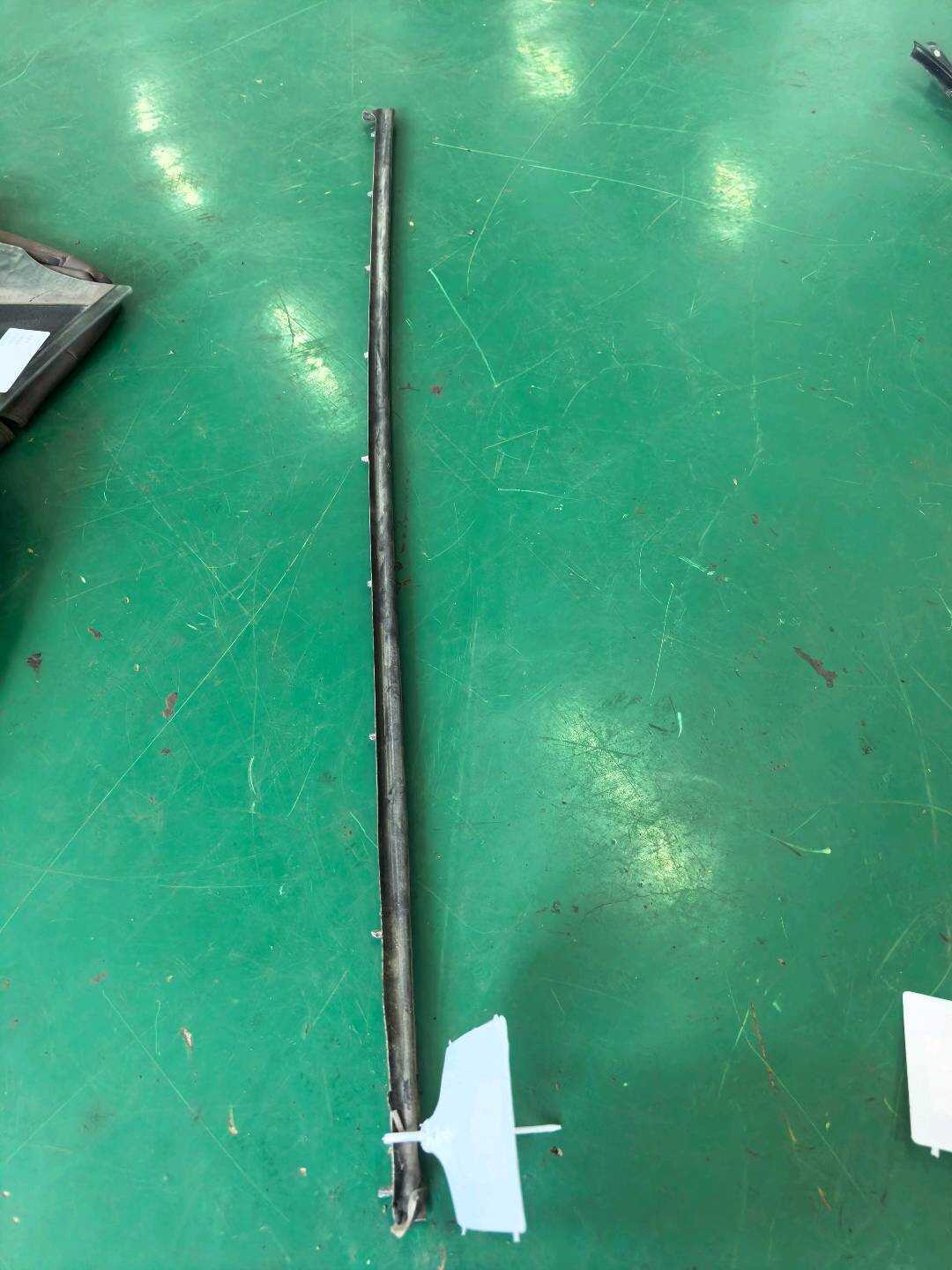 97053753400 前门车门密封胶条(右下)